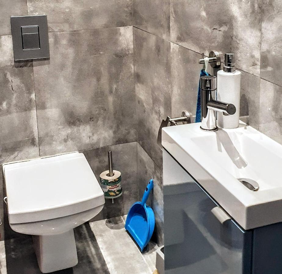 Gaj Apartment - Air Condition, Free Parking Краков Экстерьер фото